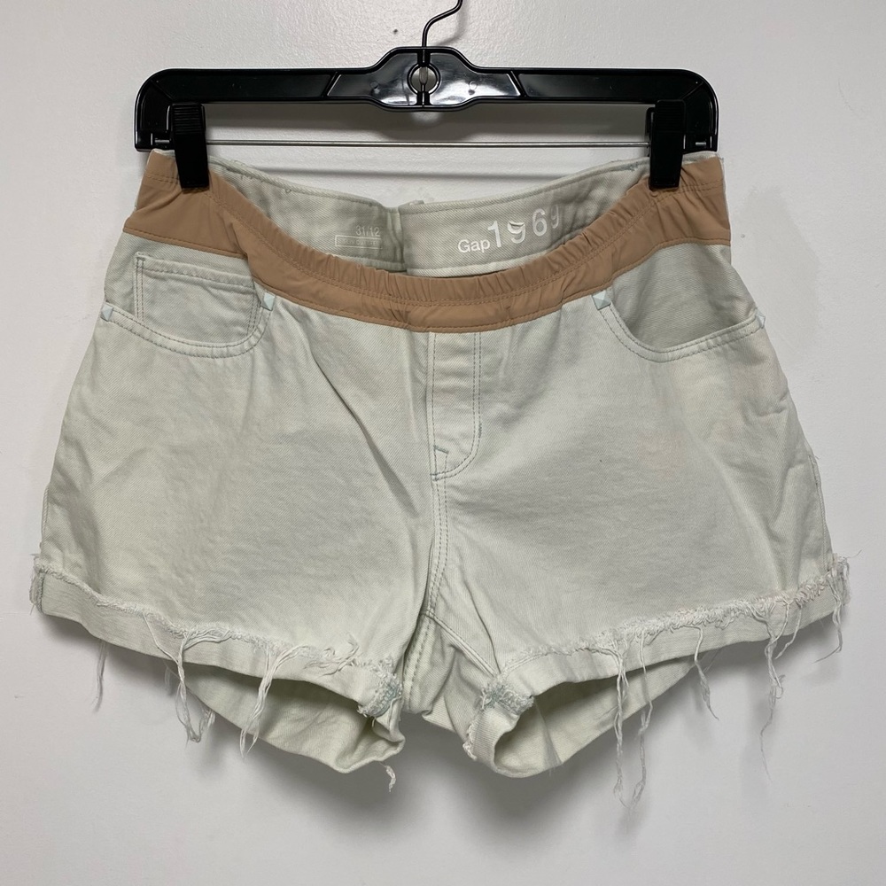 Maternity front low-panel slim cut offs jean shorts